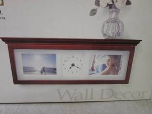 lot 151 image: (EC1) Walnut Shadowbox Clock with L...