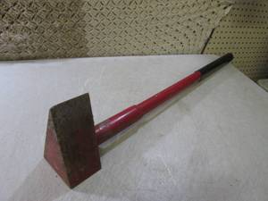 lot 179 image: (G-1) Splitting Maul...