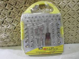 lot 183 image: (E-1) Tool Shop 46pc 14 Drive Soc...