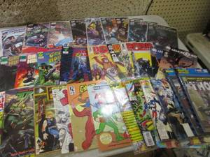 lot 236 image: (BS) Lot of Assorted Comic Books Tr...