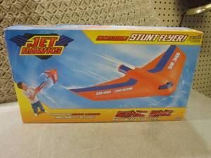 lot 249 image: (EW3) Jet Hawks Sonic Wing Stunt Fl...