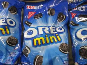 lot 294 image: (B-3) 12 Bags of Oreo Mini Cookies ...