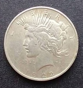 lot 16 image: 1922 Peace Dollar