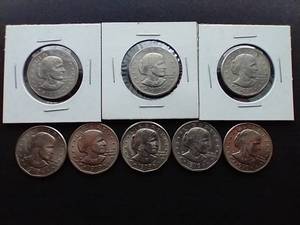 lot 25 image: 8 Susan B. Anthony Dollars