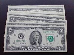 lot 57 image: 10 Consecutive Uncirculated $2 Bills