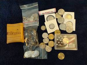 lot 78 image: HUGE Mixed Coin Lot