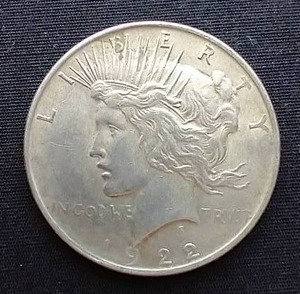 lot 81 image: 1922 Peace Dollar