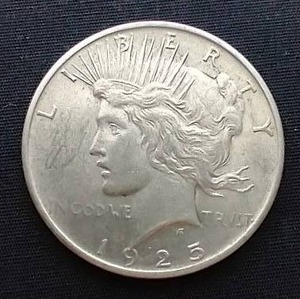 lot 103 image: 1925 Peace Dollar