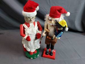 Santa and Mrs. Claus Nutcrackers