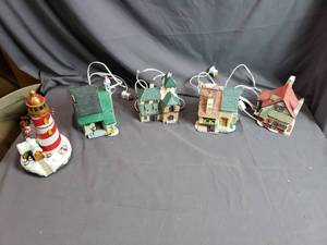 4 Christmas Village Houses and a Lighthouse