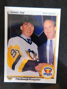 lot 17 image: 1990-91 Upper Deck Jaromir Jagr Rookie Card #356