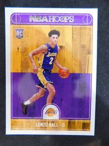 lot 42 image: 2017-18 Hoops Lonzo Ball Rookie Card #252