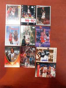 lot 122 image: (10) Michael Jordan Basketball Cards - Player Lot - GOAT