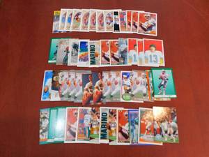 lot 129 image: (50) Dan Marino Football Cards -  Player Lot