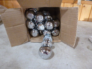 lot 55 image: Case of 1 78 Tow Balls