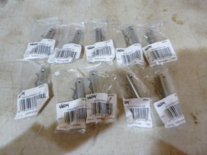 lot 64 image: 10 Hitch Pin Kits
