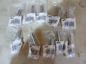 lot 70 image: 10 Hitch Pin Kits