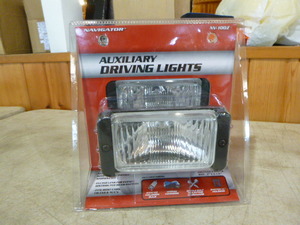 lot 99 image: Navigator Auxiliary Driving Lights