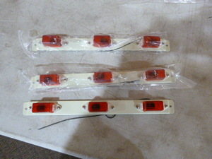 lot 111 image: 3 Strips of 3 Light Marker Lights