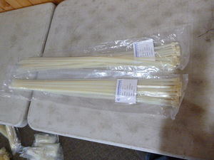 lot 129 image: 2 Packs of Cambridge Resources CableZip Ties