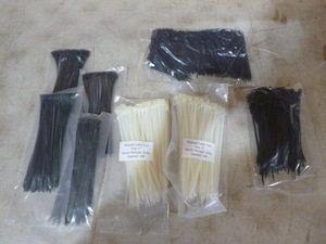 lot 135 image: 8 Packs of CableZip Ties