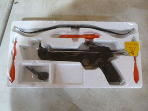 lot 211 image: Camco Tools Pistol Crossbow with Safety Lock