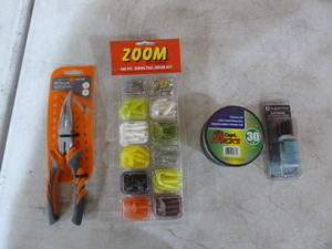 lot 235 image: Fishing Items