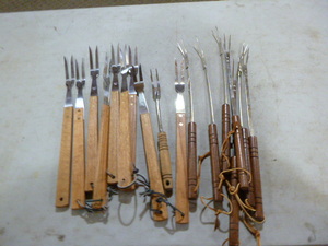 lot 286 image: Lot of Grilling Forks