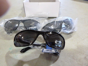 lot 298 image: 3 Pair of Shakespeare Polarized Sunglasses