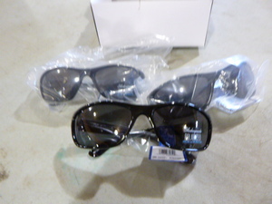lot 299 image: 3 Pair of Shakespeare Polarized Sunglasses