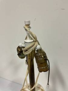 lot 39 image: Nessen Lamp