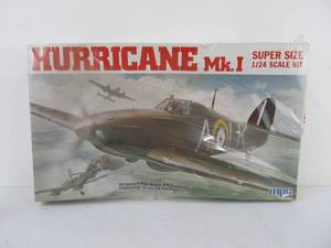 lot 16 image: Large MPC Supersize Hurricane Pk. 1