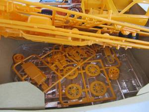 lot 66 image: Revell Datsun Desert Rat wHusqvarna Off-Road Bike