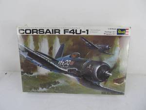 lot 82 image: Revell Corsair F4U-1