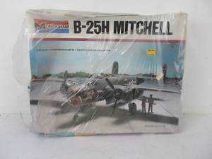 lot 98 image: Monogram B-25H Mitchell