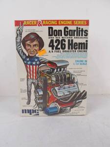 lot 110 image: MPC Racer & Racing Engine Series Don Garlits & His 426 Hemi