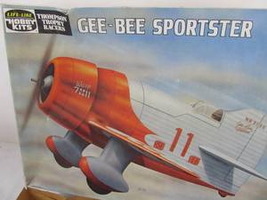 lot 127 image: Life-Like GEE BEE Sportster