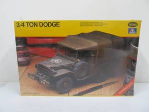 lot 33 image: Testors 34 Dodge Ton Military Truck