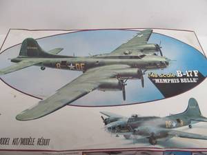 lot 151 image: Large Revell B-17F Memphis Belle
