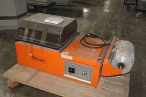 lot 7 image: Minipack-Torre Mini Packer
