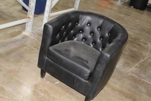 lot 110 image: Prospect Black VinylChrome Metal Living Room Arm Chair