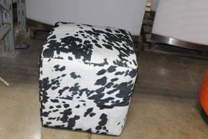 lot 247 image: Cow Print Fabric 18 Cube