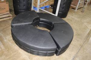 lot 461 image: Black Leather Plush Sectional 4-piece