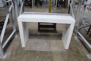 lot 529 image: White White Wood Table
