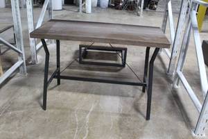 lot 534 image: WoodMetal Table