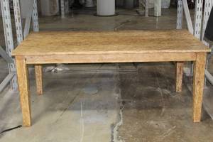 lot 539 image: Wood Table