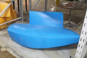 lot 543 image: Blue Plastic Chair