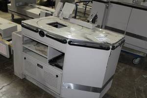 lot 13 image: Pan-Osten Commercial Checkout Stand, Scanner & Conveyor System