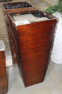 lot 597 image: Lot of (2) Planters
