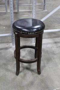 lot 660 image: Lot of (2) Black VinylWood Bar Stools